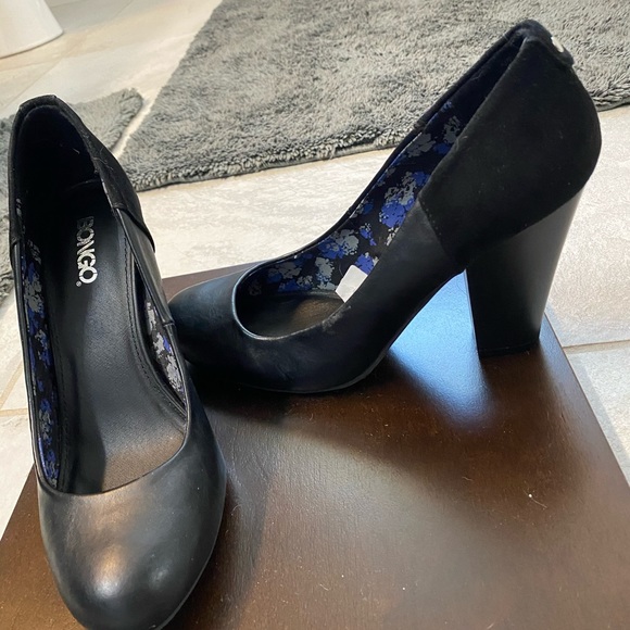 Chunky black bongo heels - Picture 2 of 3